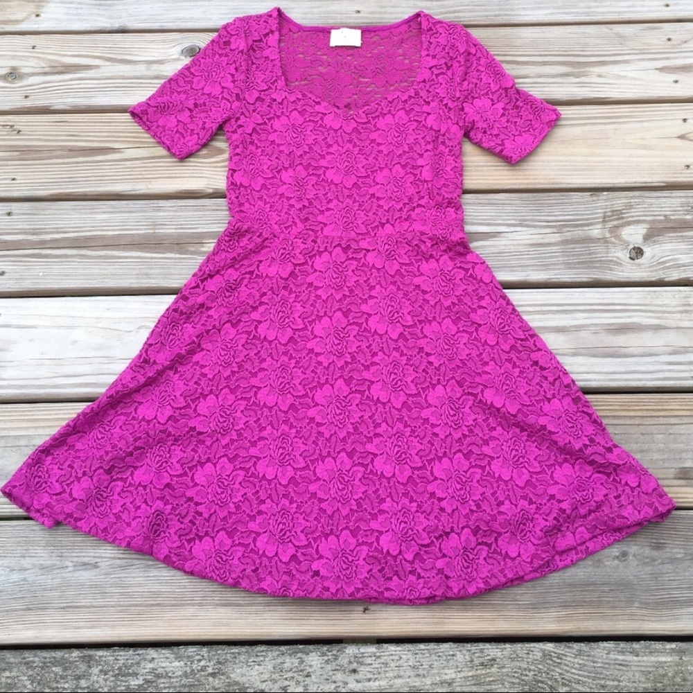 Urban Outfitters Pins & Needles Fuchsia pink stretch Lace dress